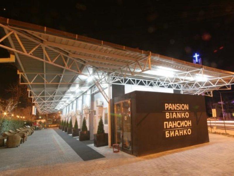 Pansion Bianko Hotel Skopje Exterior photo