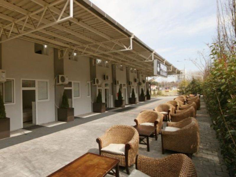 Pansion Bianko Hotel Skopje Exterior photo